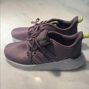 Adidas QUESTAR FLOW SHOES